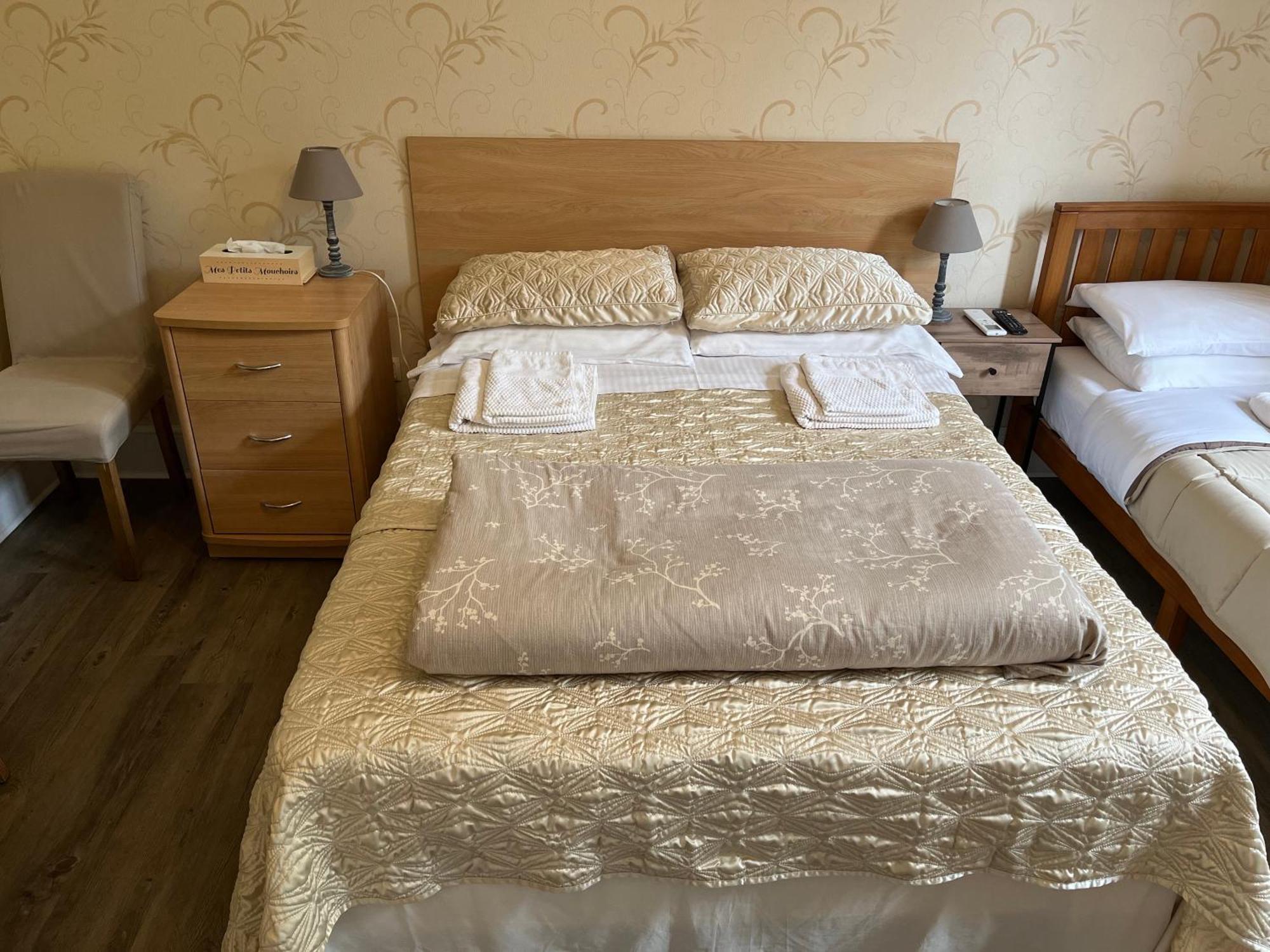 Bed and Breakfast Le Pontet Miramont-de-Guyenne Exterior foto